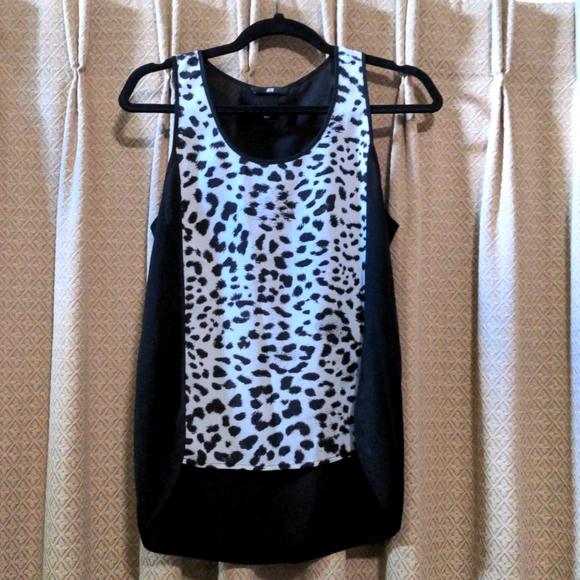H&M Woman' Size 4 Sleeveless Black & White Animal Print Scoop Neck High-… - Picture 1 of 9
